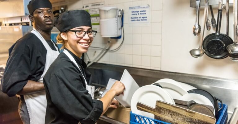 Dishwasher Jobs in Italy